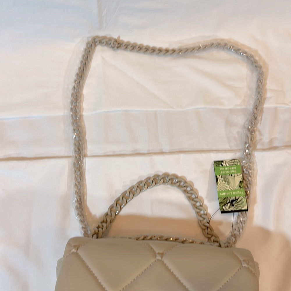 NWT Badgley Mischka- light tan/cream color - Picture 5 of 9